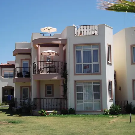ヴィラ Apollonium Villas *